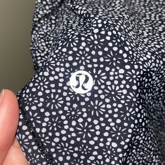 Lululemon Top - Picture 4 of 11